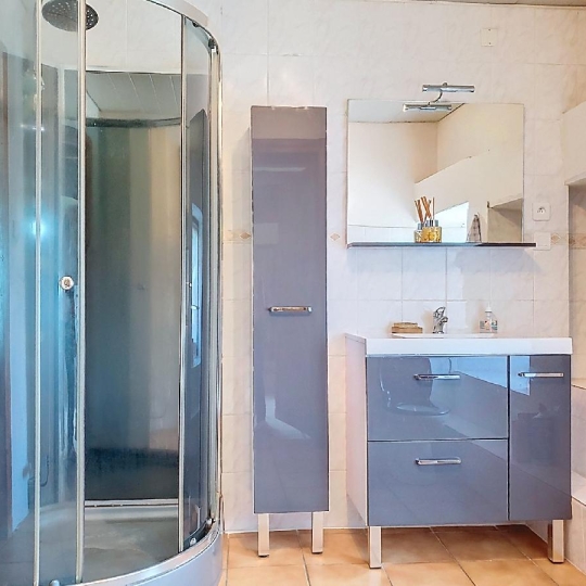  LOLITA JASKO IMMOBILIER : House | BELLEFOSSE (67130) | 207 m2 | 185 000 € 
