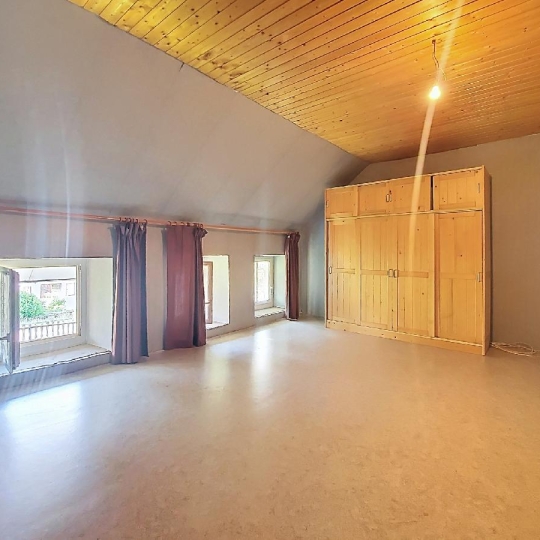  LOLITA JASKO IMMOBILIER : House | BELLEFOSSE (67130) | 207 m2 | 185 000 € 
