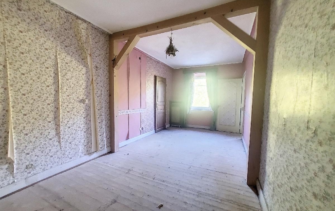LOLITA JASKO IMMOBILIER : Maison / Villa | ROTHAU (67570) | 202 m2 | 75 000 € 