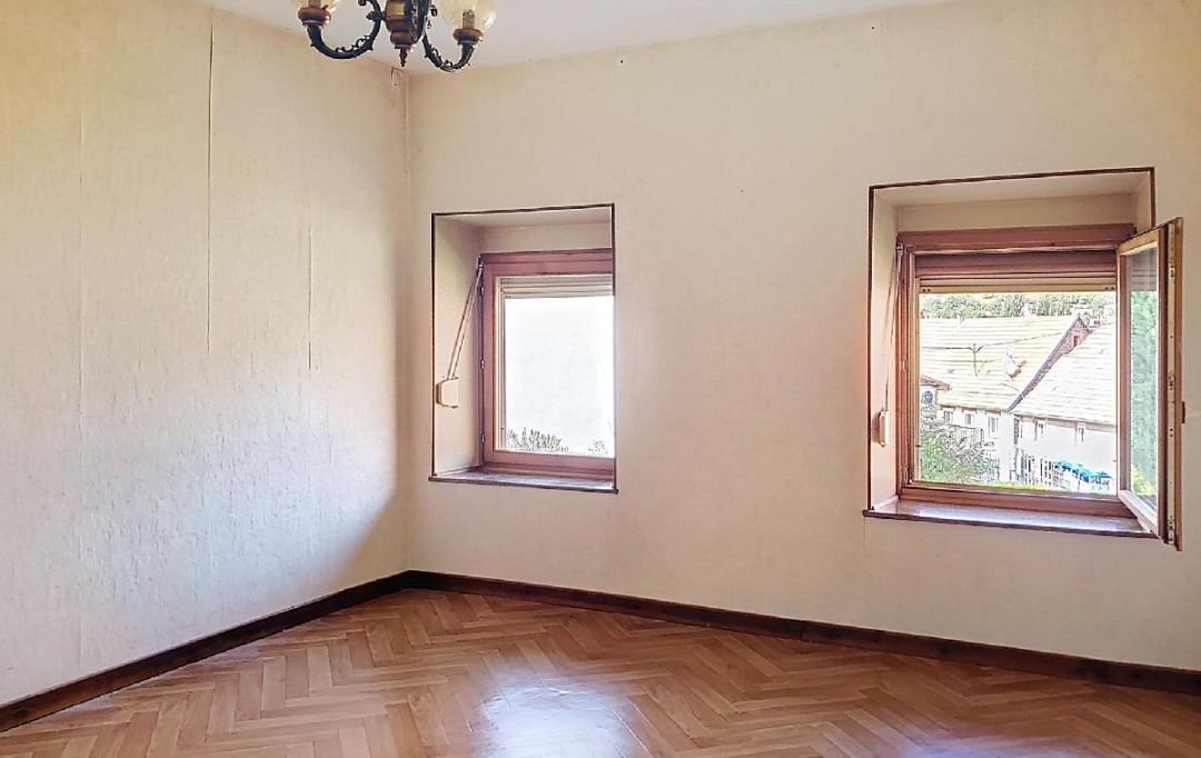 LOLITA JASKO IMMOBILIER : Maison / Villa | GRENDELBRUCH (67190) | 200 m2 | 252 000 € 