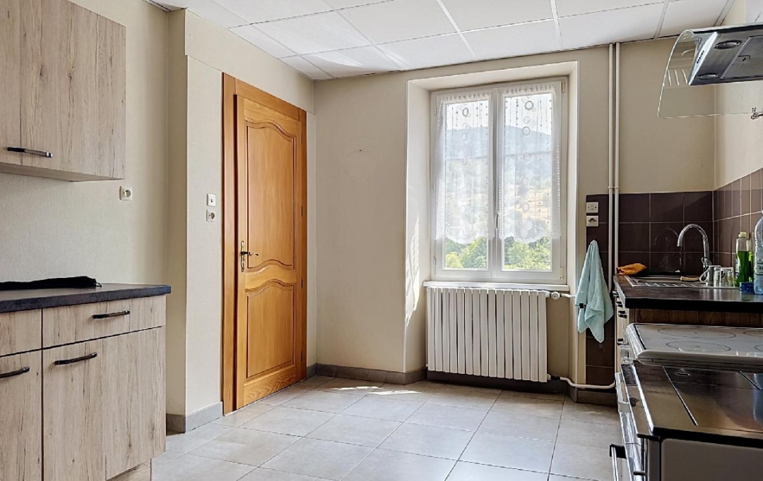 LOLITA JASKO IMMOBILIER : House | NEUVILLER-LA-ROCHE (67130) | 157 m2 | 200 000 &euro; 