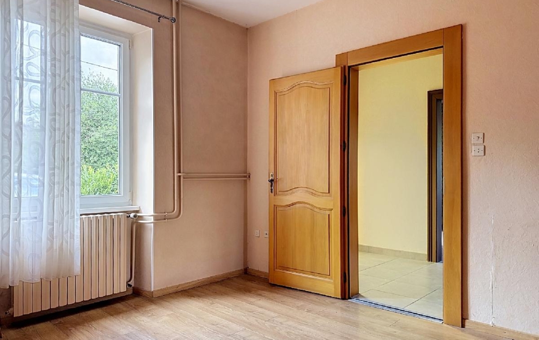 LOLITA JASKO IMMOBILIER : House | NEUVILLER-LA-ROCHE (67130) | 157 m2 | 200 000 &euro; 