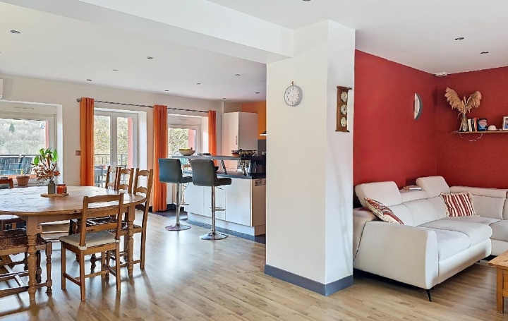 Maison   LA BROQUE  135 m2 290 000 € 